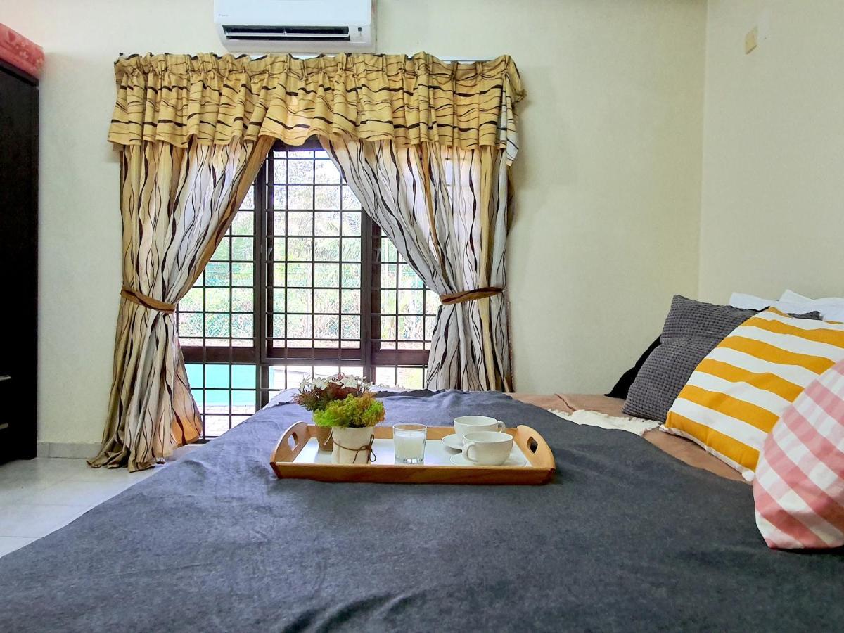 Melaka Afamosa Villa With Private Pool For 10 Pax アロー・ガジャ エクステリア 写真
