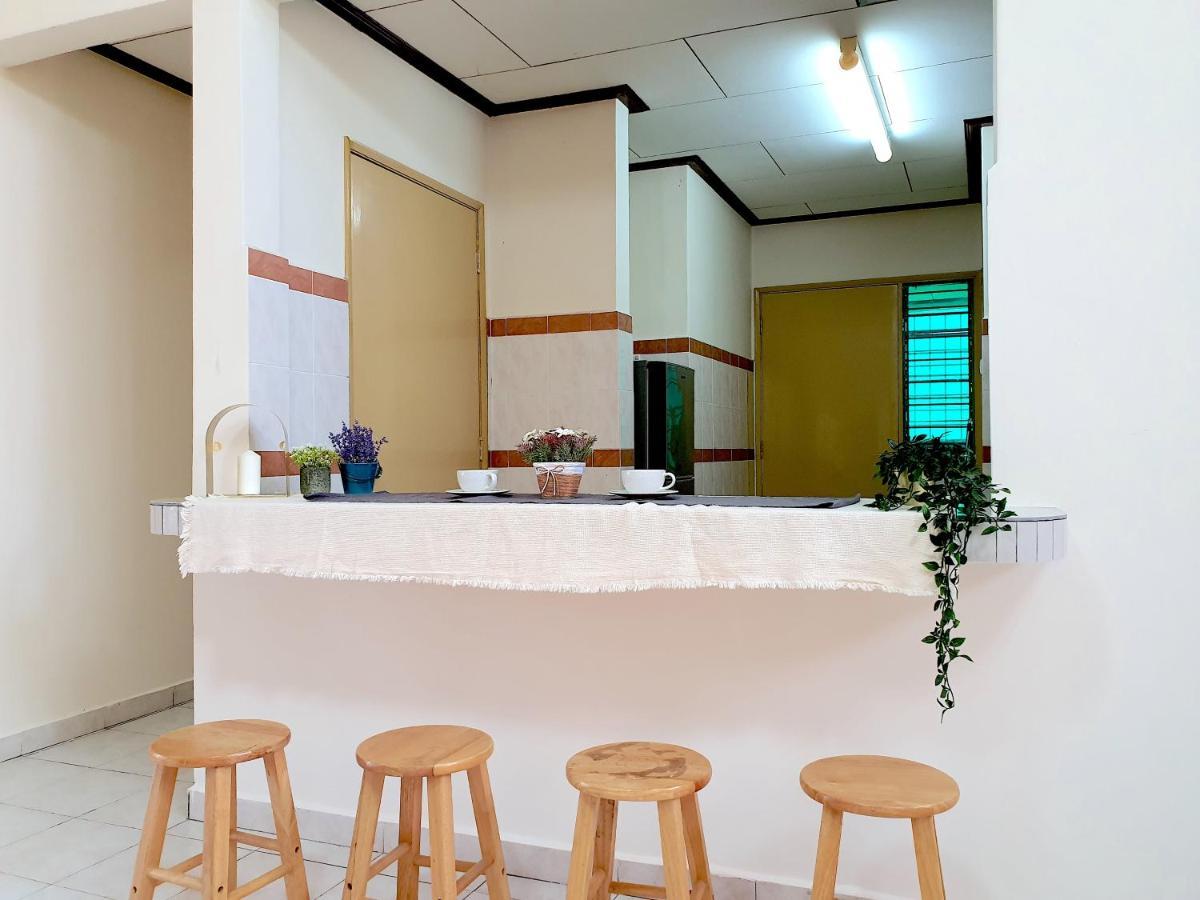 Melaka Afamosa Villa With Private Pool For 10 Pax アロー・ガジャ エクステリア 写真