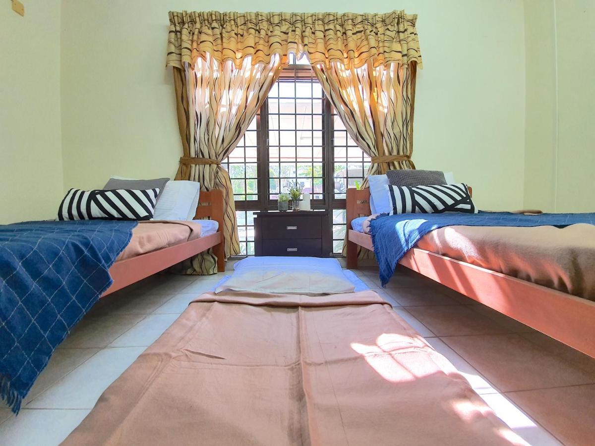 Melaka Afamosa Villa With Private Pool For 10 Pax アロー・ガジャ エクステリア 写真
